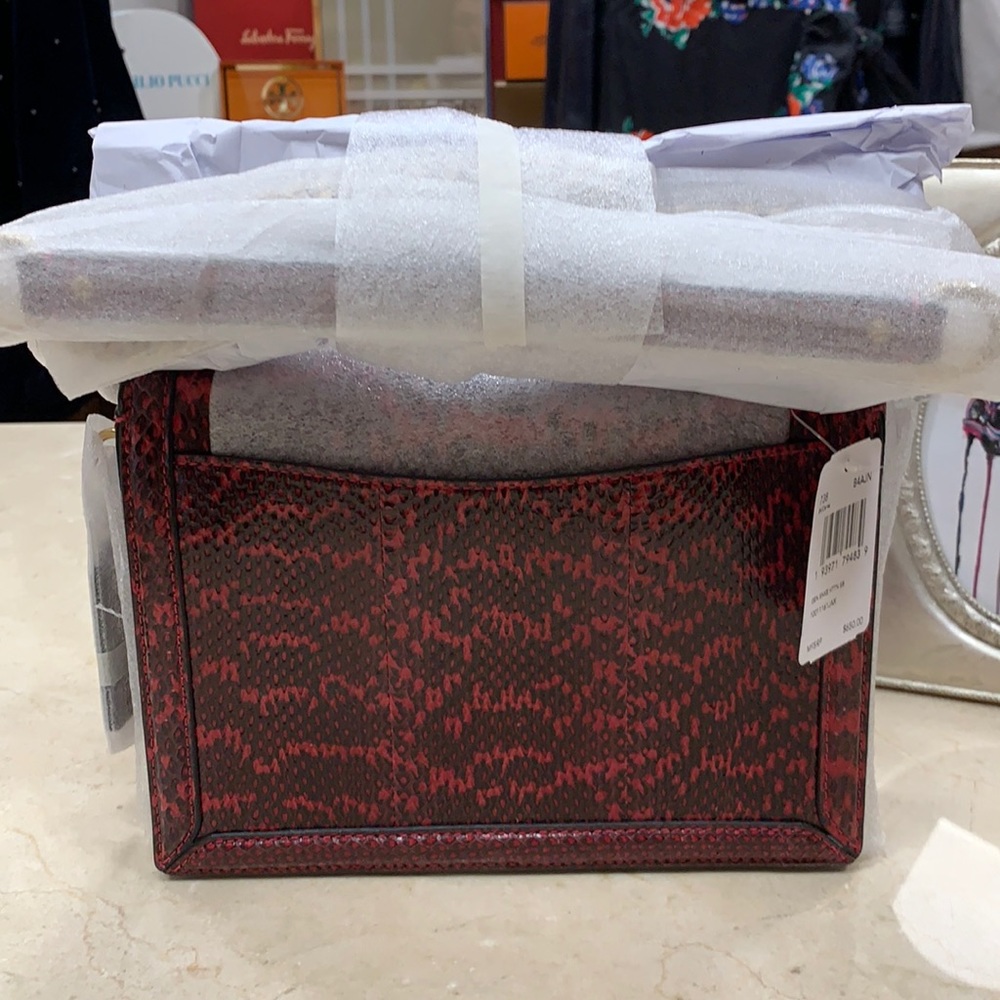 LAST COACH HUTTON GENUINE SNAKESKIN SHOULDER BAG IN CERISE W/CHUNKY CHAIN STRAP - Picture 13 of 16